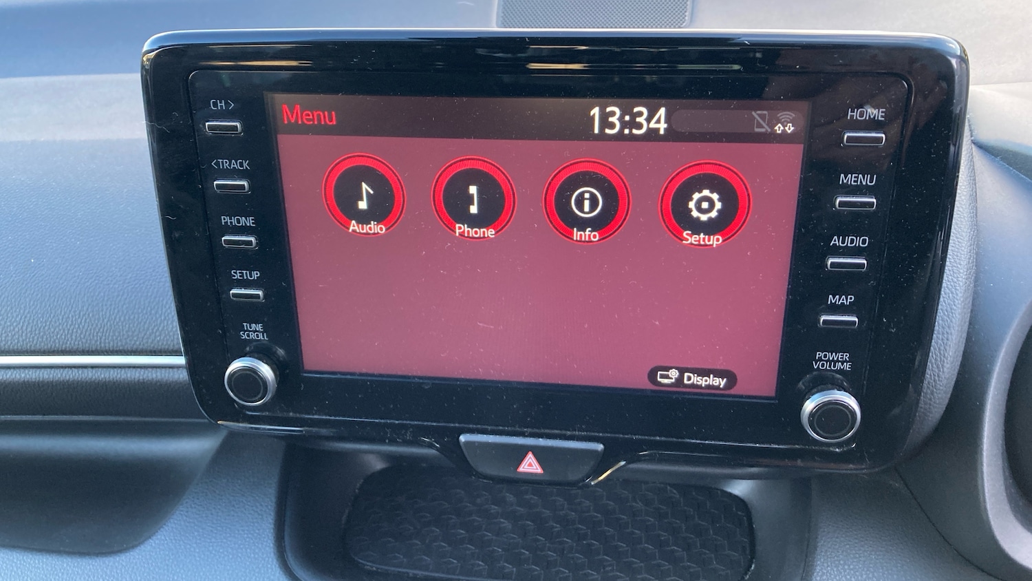 Used Toyota Yaris 2022 for sale - 77405642: Photo 25