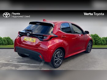 Used Toyota Yaris 2022 for sale - 77405642: Photo