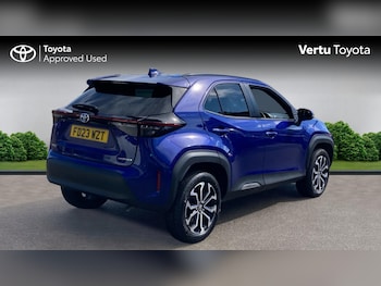 Used Toyota Yaris Cross 2023 for sale - 76113814: Photo