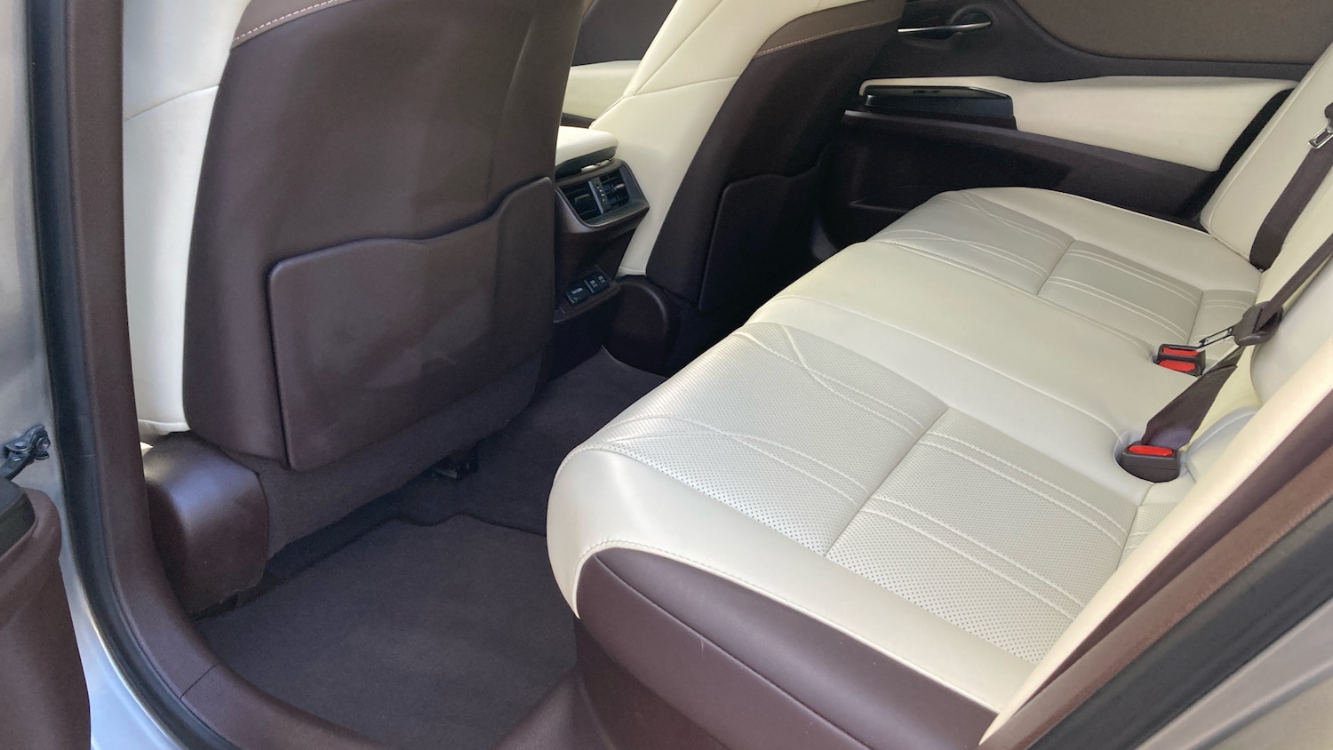 Used Lexus ES 2020 for sale - 76722738: Photo 13