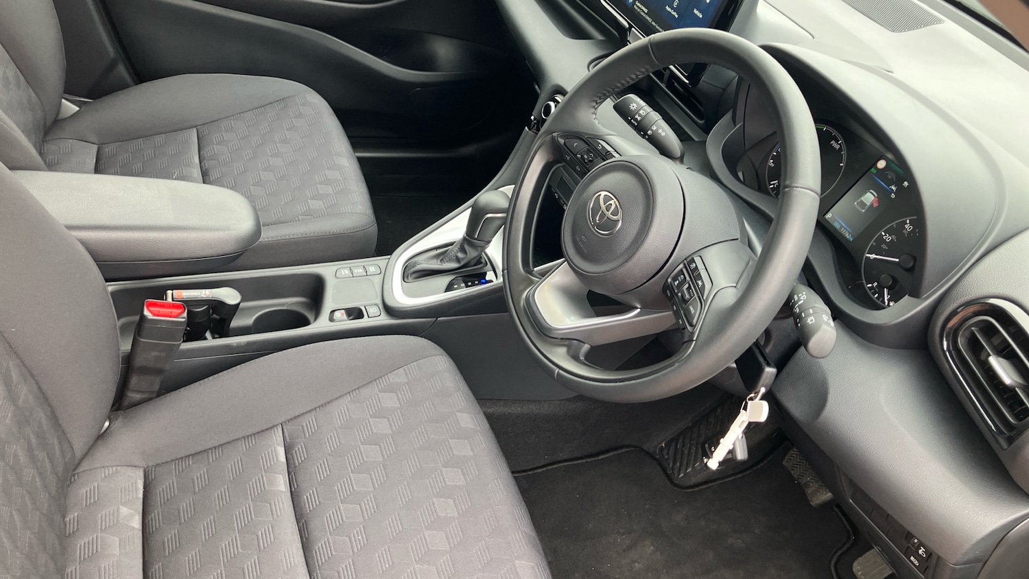 Used Toyota Yaris 2025 for sale - 77353486: Photo 11