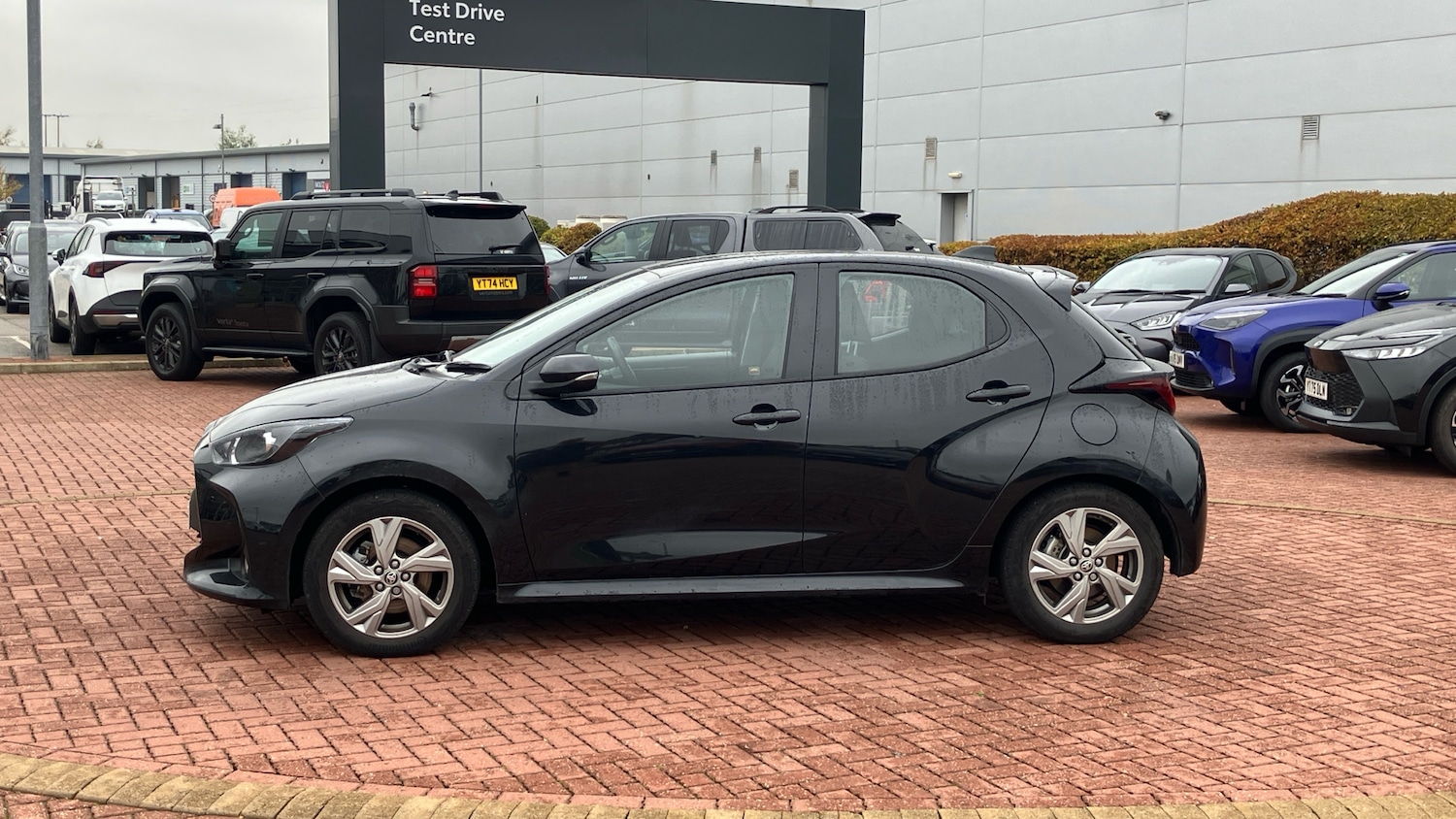 Used Toyota Yaris 2025 for sale - 77353486: Photo 17