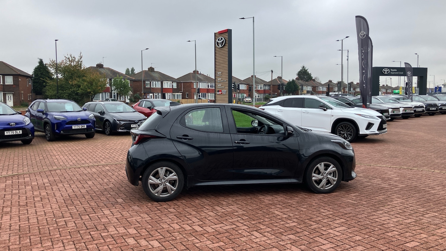 Used Toyota Yaris 2025 for sale - 77353486: Photo 28