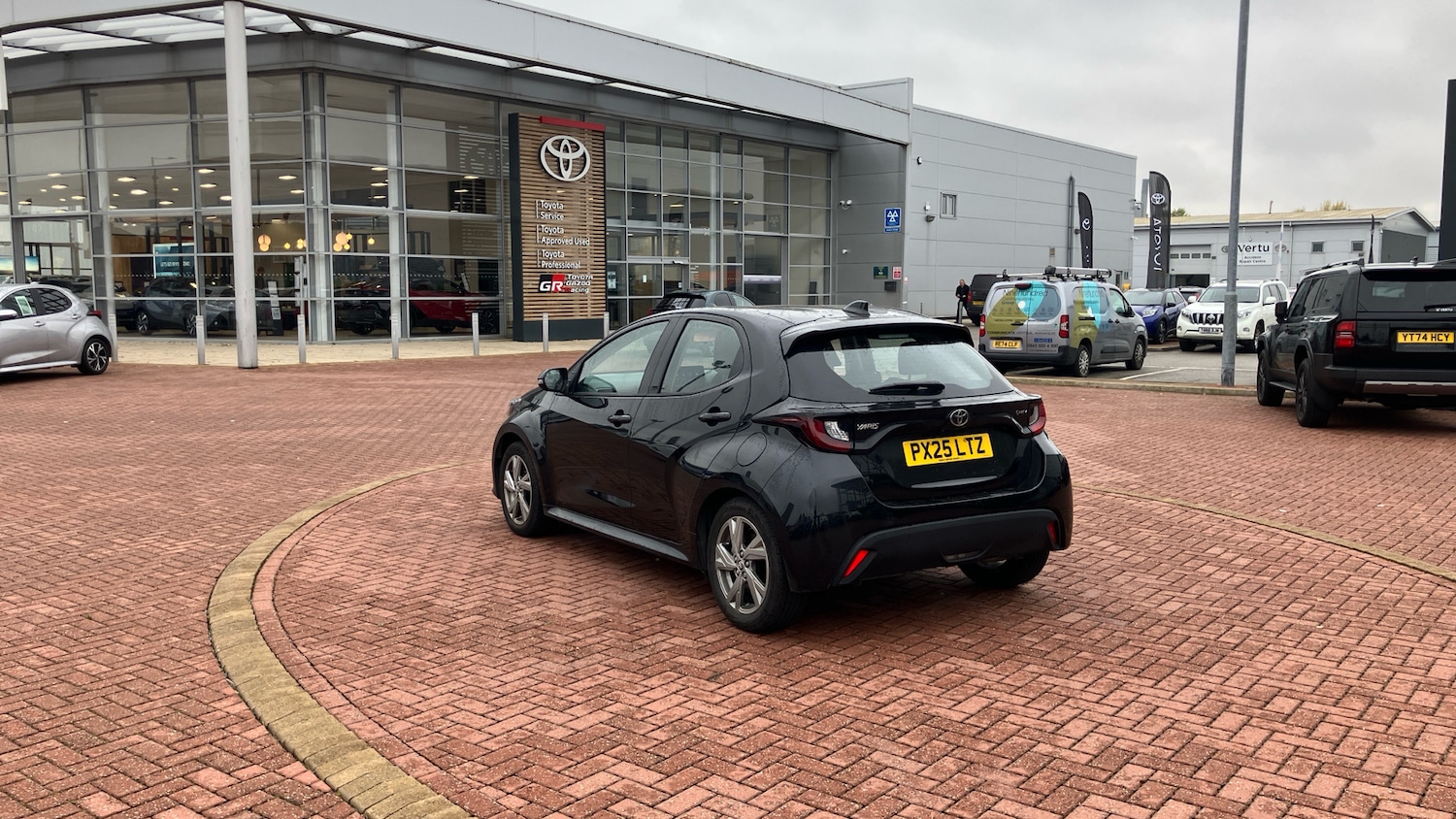 Used Toyota Yaris 2025 for sale - 77353486: Photo 29