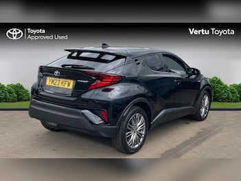 Used Toyota C-HR 2023 for sale - 75593050: Photo