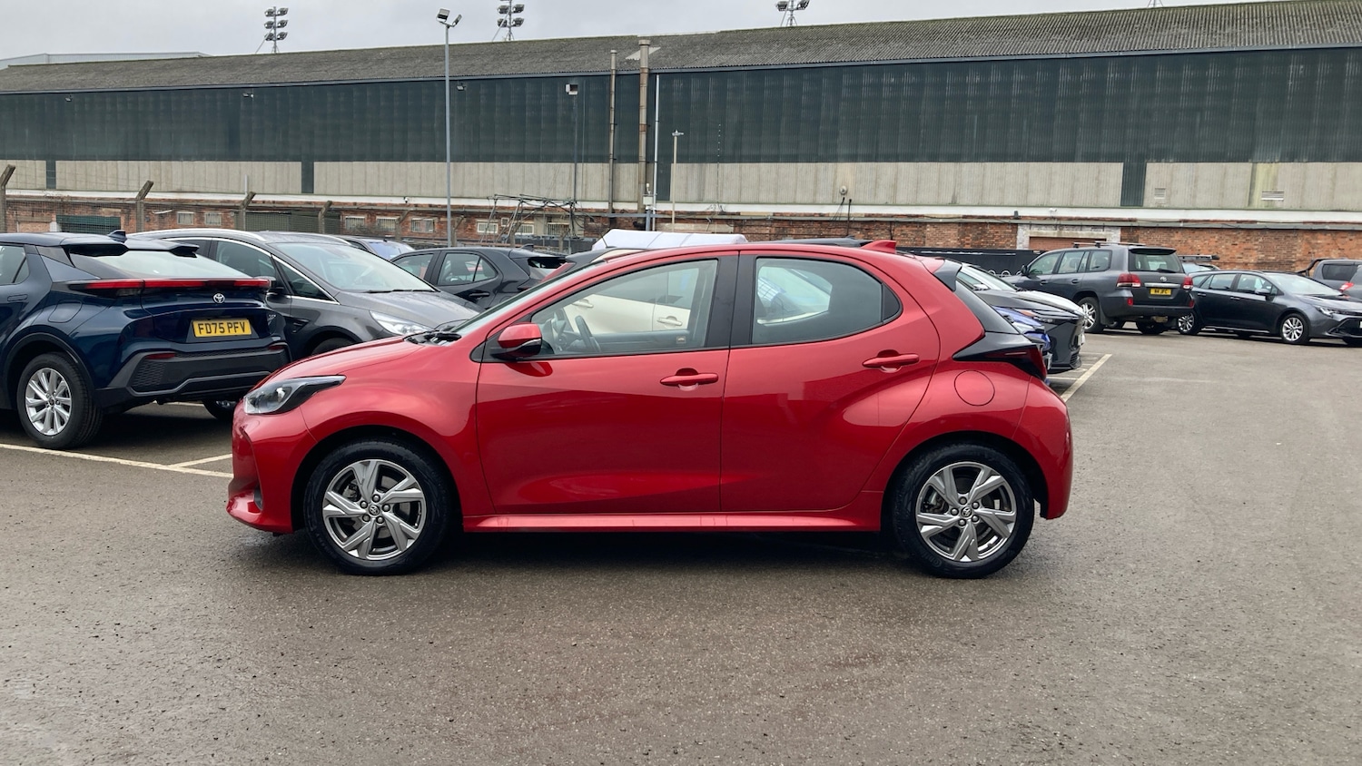 Used Toyota Yaris 2024 for sale - 77404496: Photo 17