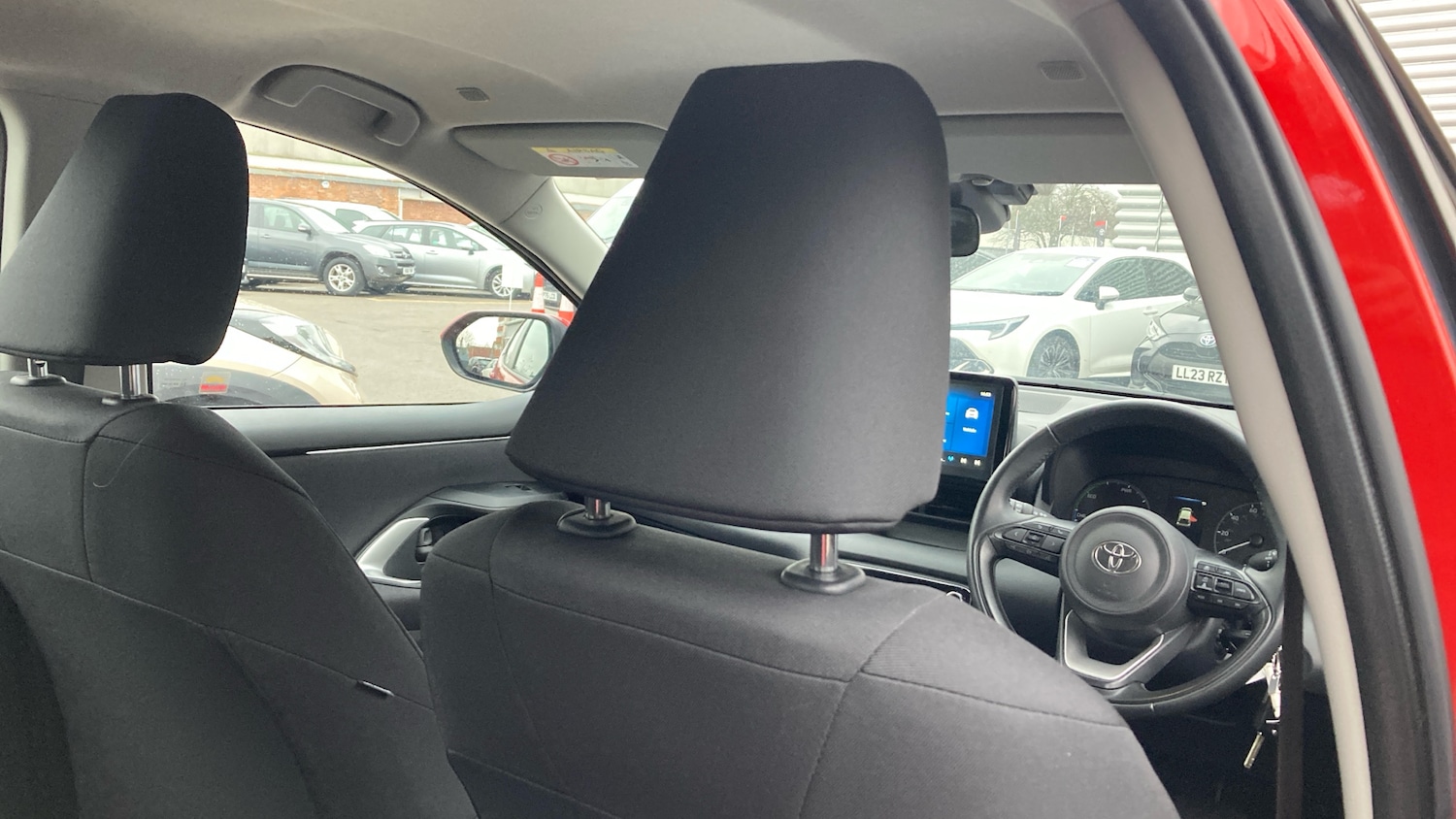 Used Toyota Yaris 2024 for sale - 77404496: Photo 20