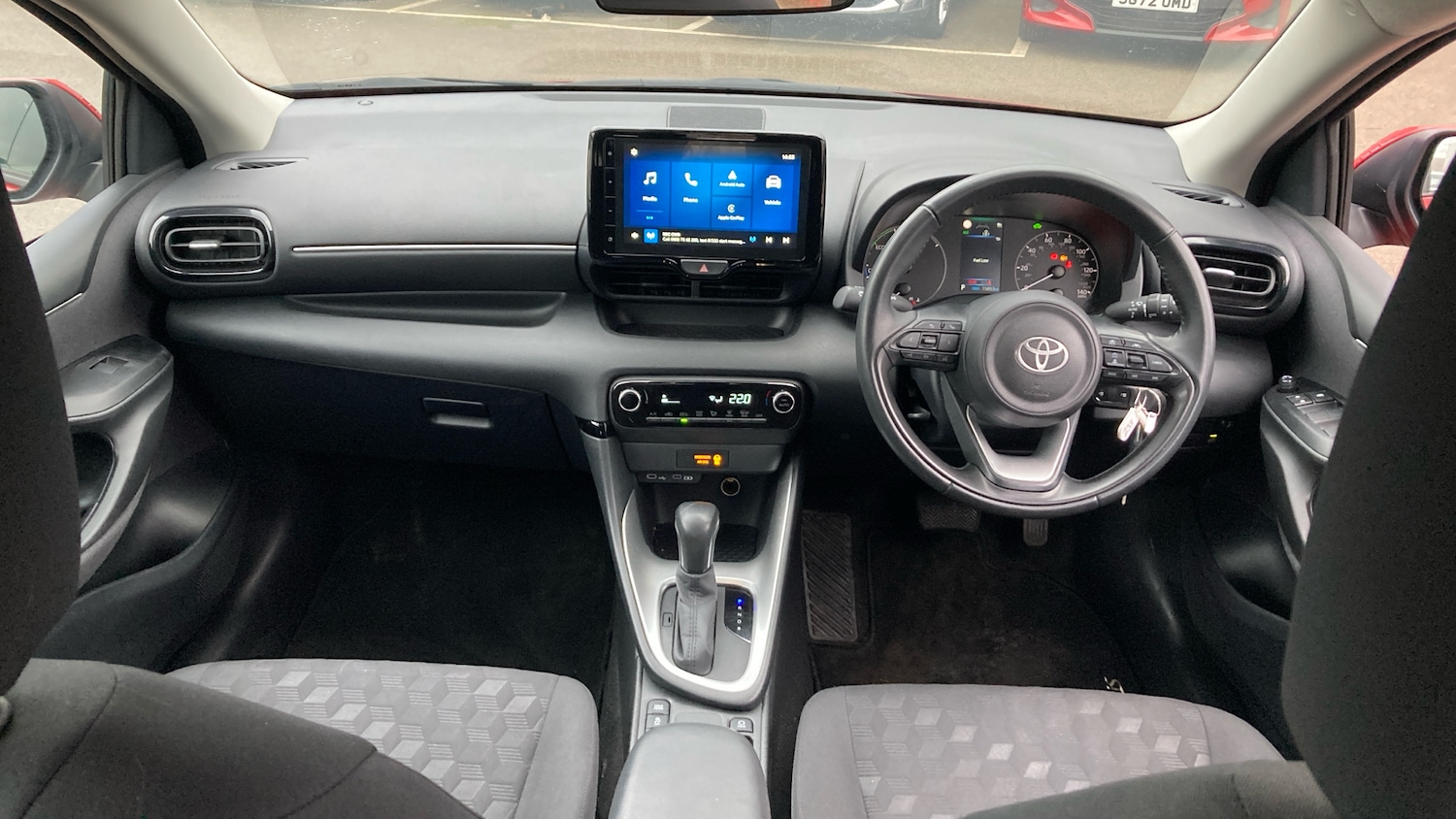 Used Toyota Yaris 2024 for sale - 77404496: Photo 5