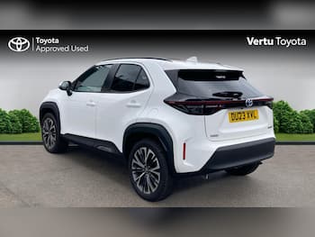 Used Toyota Yaris Cross 2023 for sale - 79771304: Photo