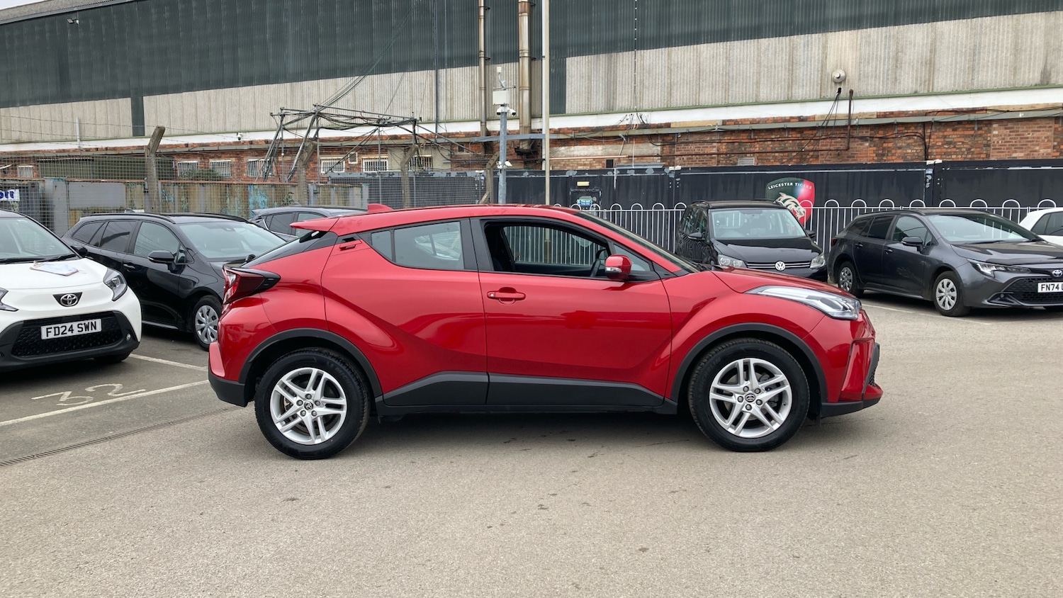 Used Toyota C-HR 2023 for sale - 77851183: Photo 16