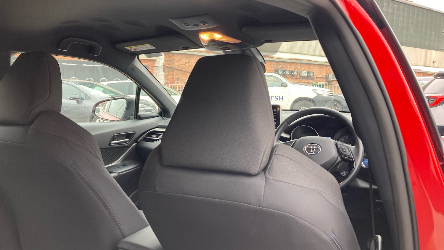 Used Toyota C-HR 2023 for sale - 77851183: Photo 20