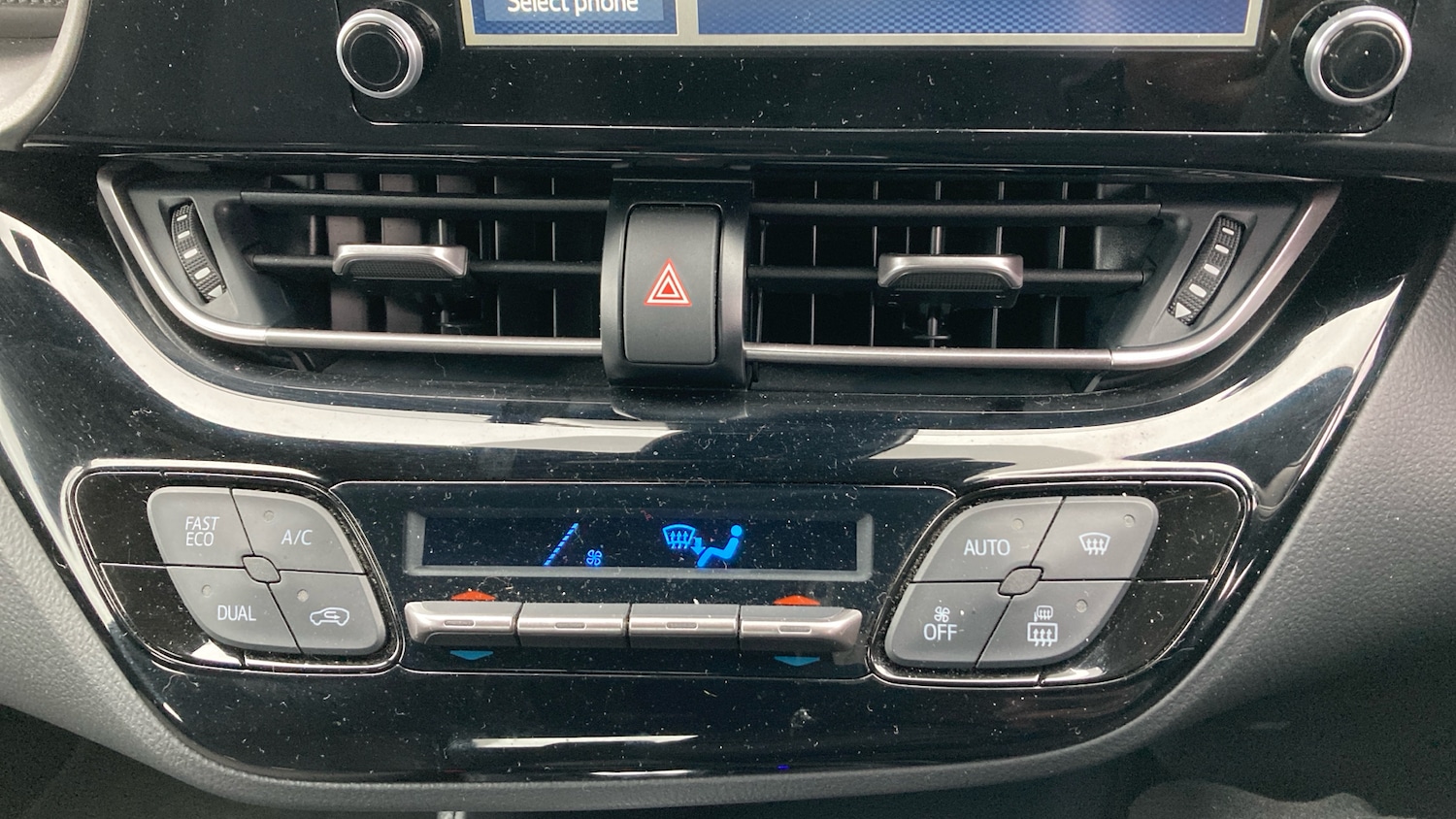 Used Toyota C-HR 2023 for sale - 77851183: Photo 33