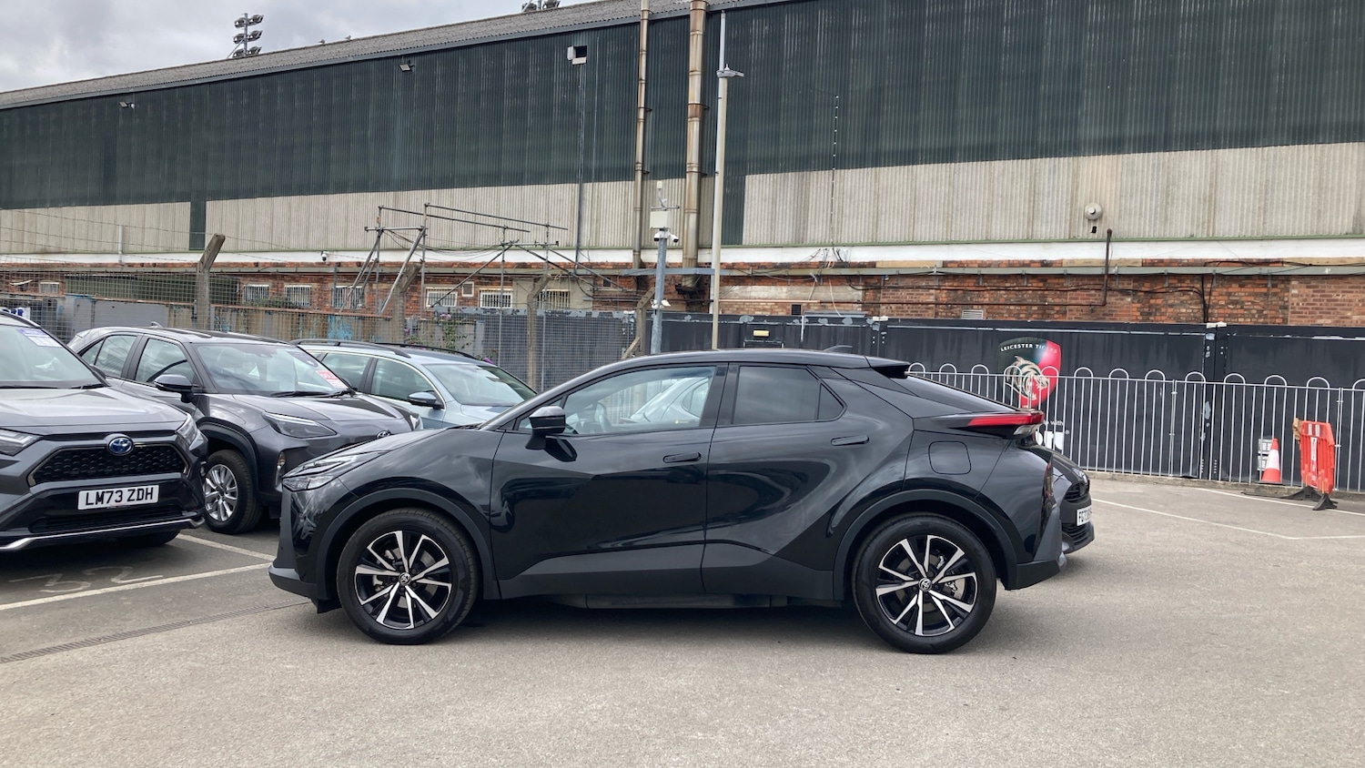Used Toyota C-HR 2024 for sale - 76363298: Photo 17