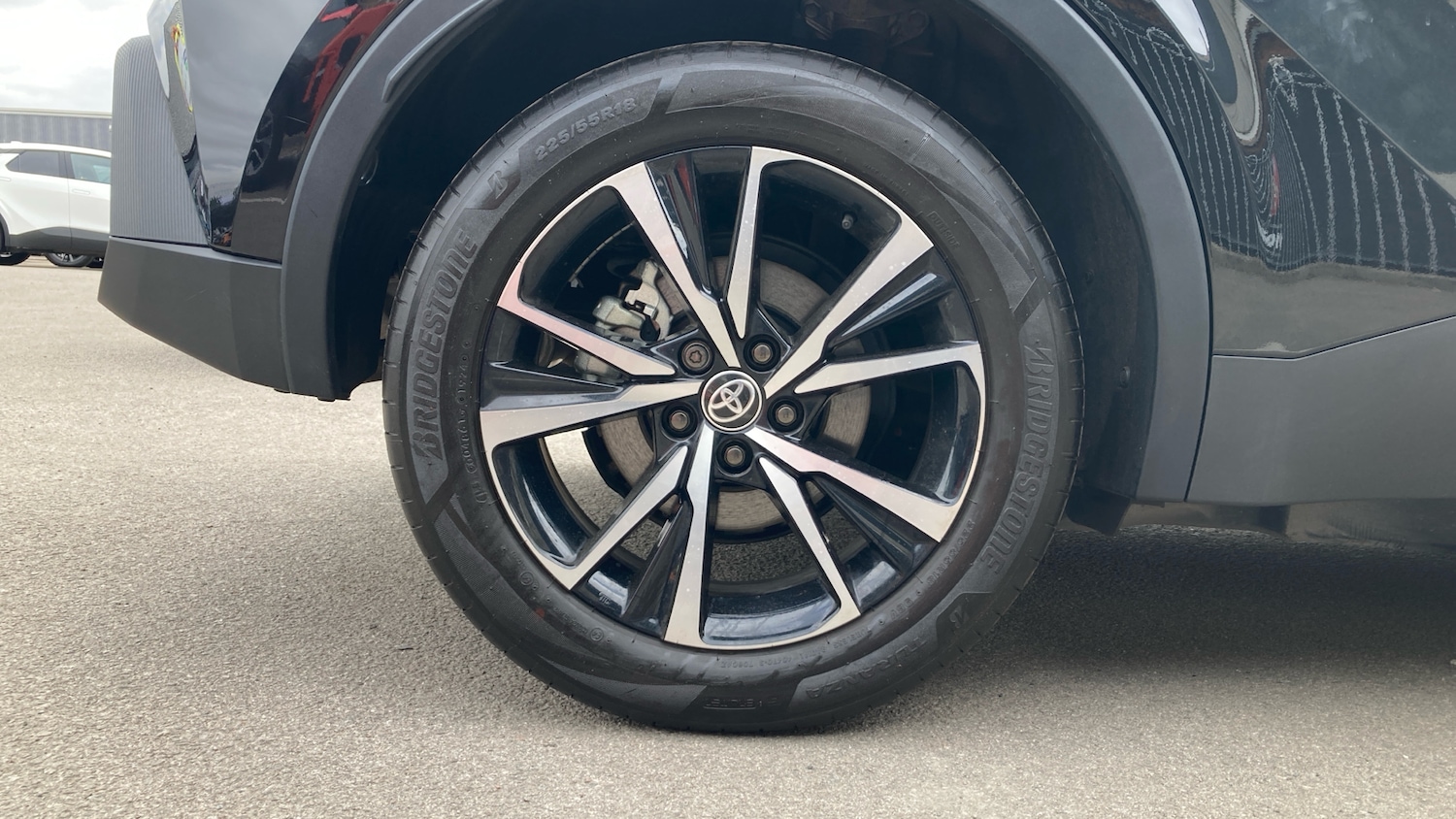 Used Toyota C-HR 2024 for sale - 76363298: Photo 18