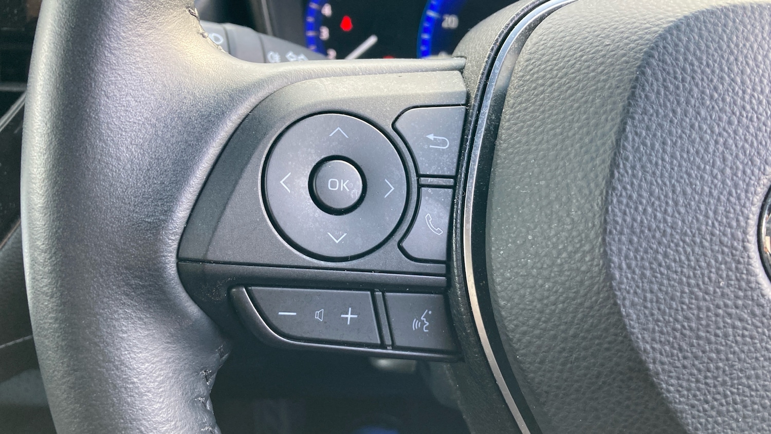 Used Toyota Corolla 2022 for sale - 78010930: Photo 38