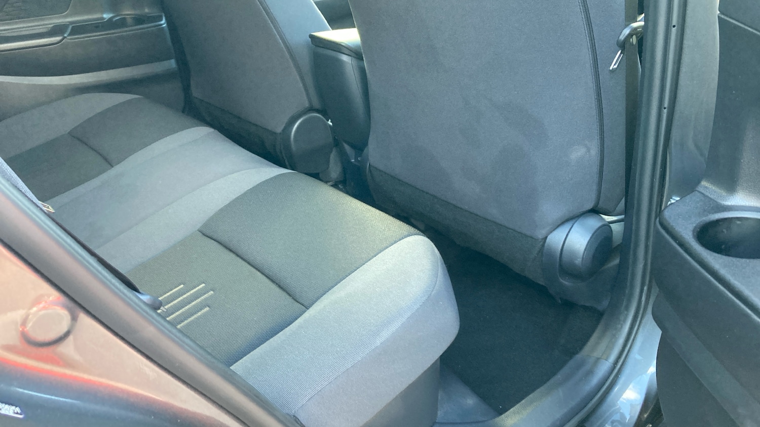 Used Toyota C-HR 2024 for sale - 76343868: Photo 12