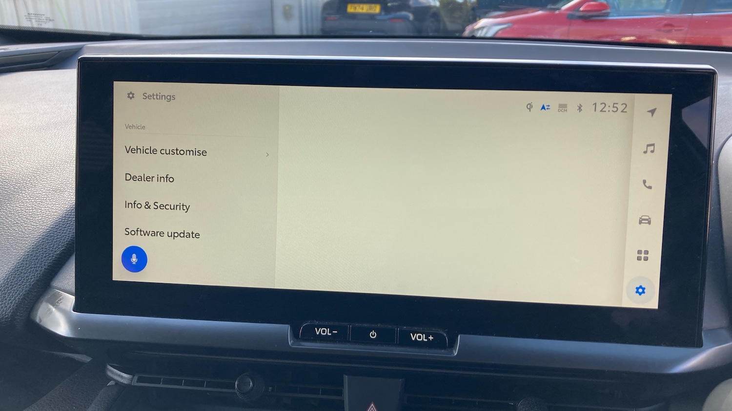 Used Toyota C-HR 2024 for sale - 76343868: Photo 25