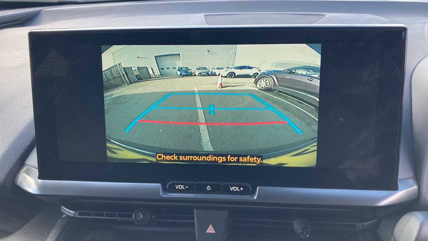 Used Toyota C-HR 2024 for sale - 76343868: Photo 28