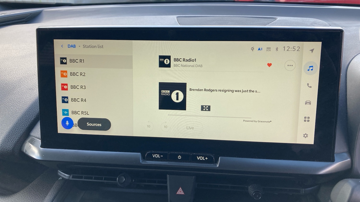 Used Toyota C-HR 2024 for sale - 76343868: Photo 29
