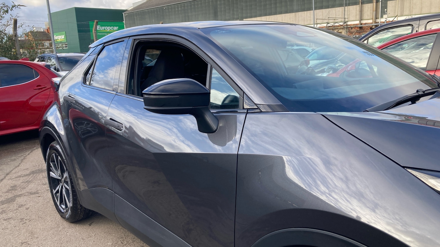Used Toyota C-HR 2024 for sale - 76343868: Photo 40