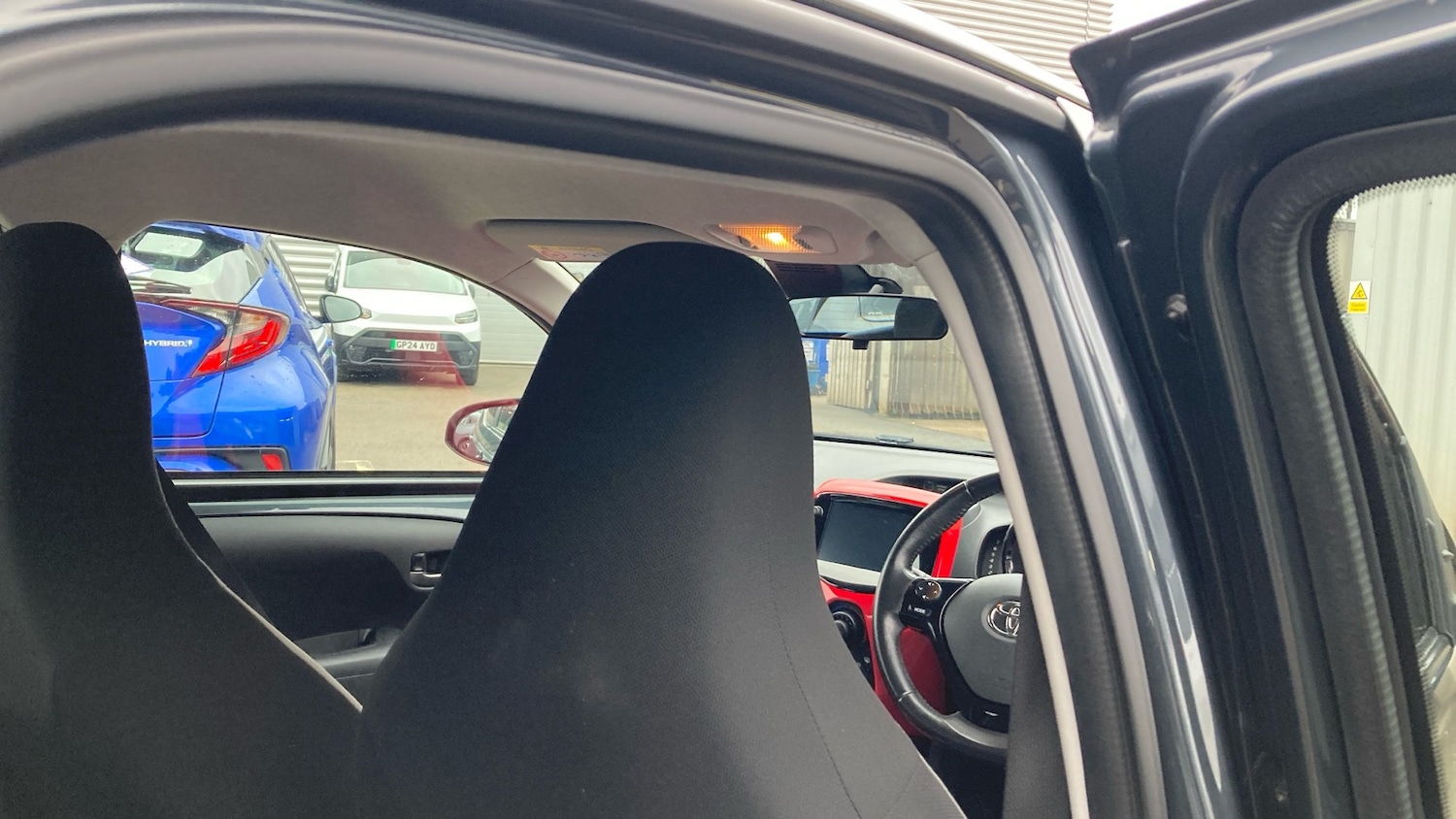 Used Toyota AYGO 2020 for sale - 76983842: Photo 20