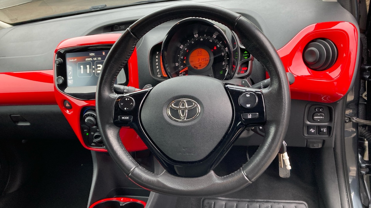 Used Toyota AYGO 2020 for sale - 76983842: Photo 8