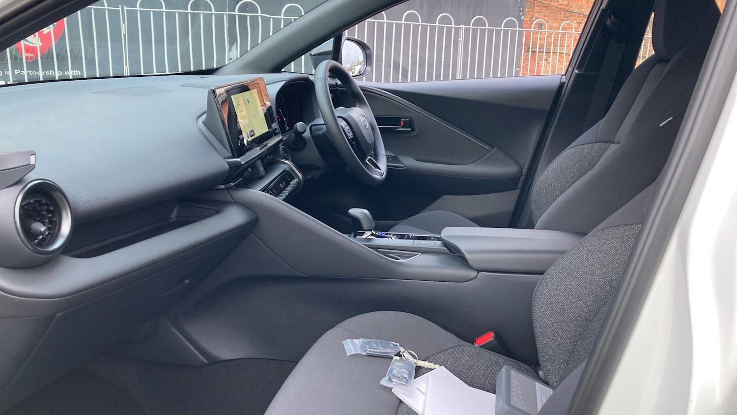 Used Toyota C-HR 2025 for sale - 77449313: Photo 10