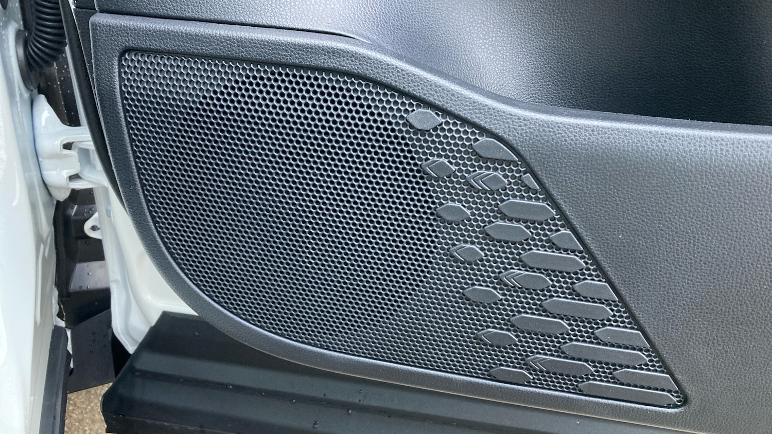 Used Toyota C-HR 2025 for sale - 77449313: Photo 34