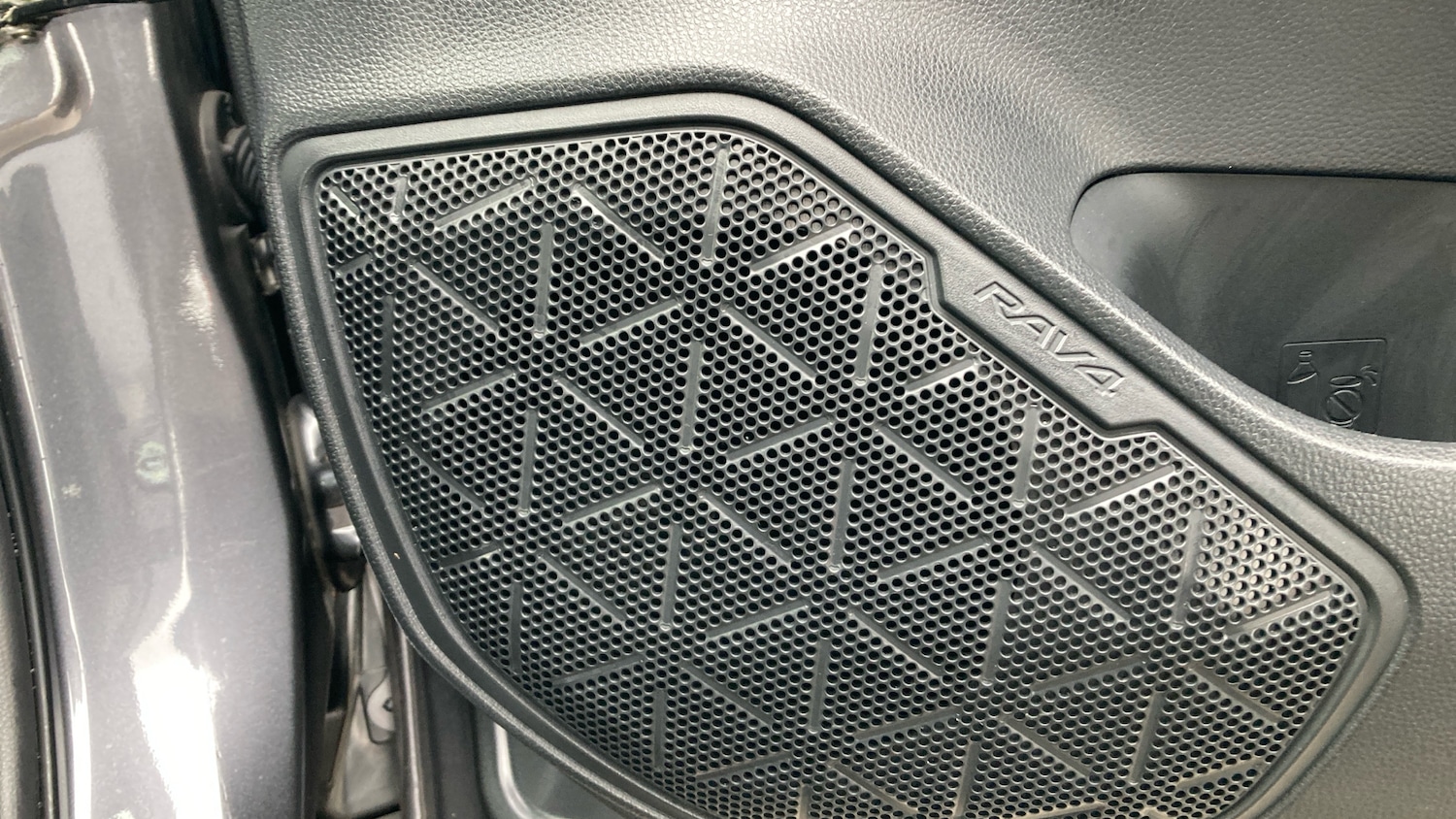 Used Toyota RAV4 2022 for sale - 76451828: Photo 33