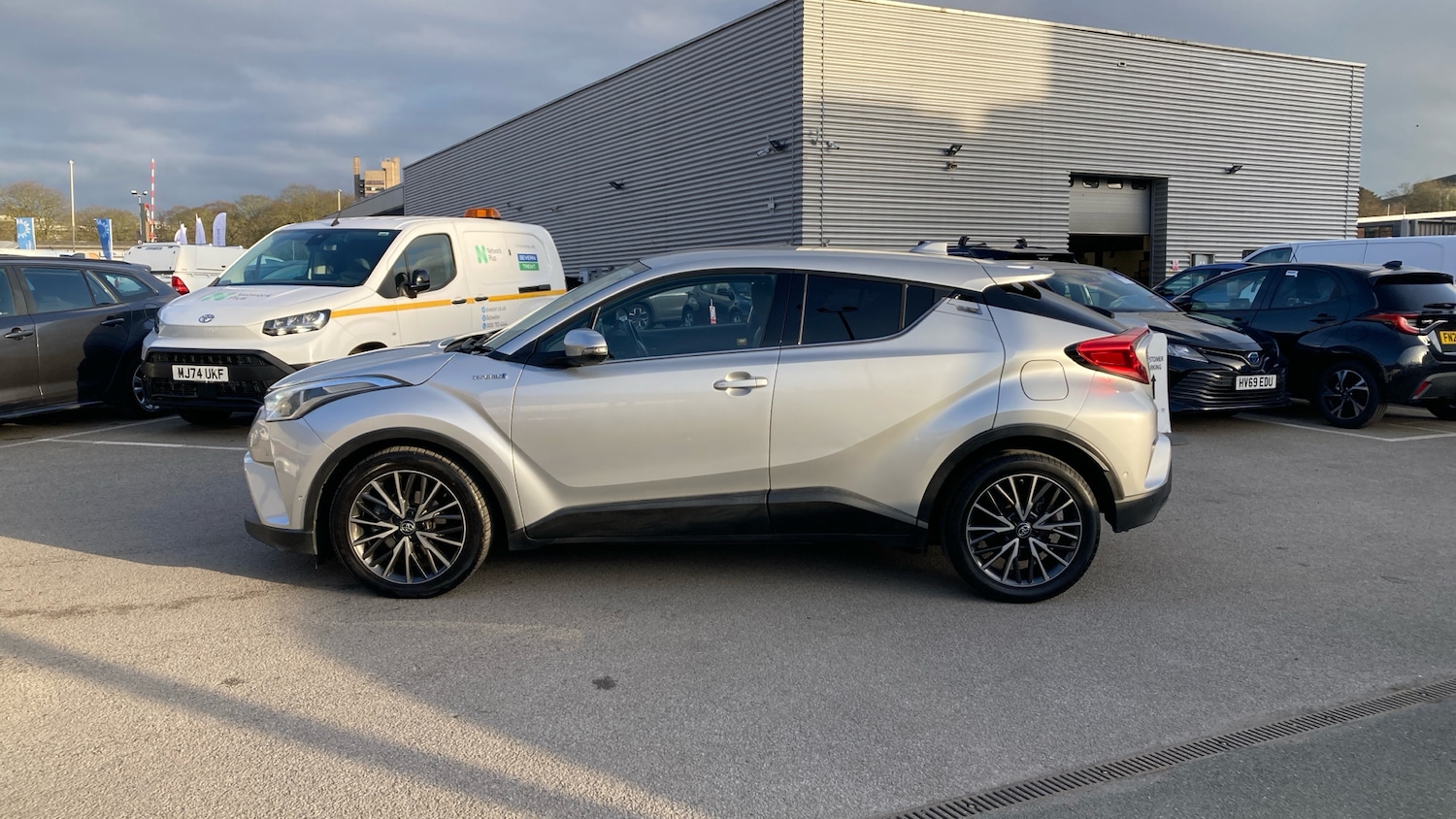 Used Toyota C-HR 2017 for sale - 77791466: Photo 17