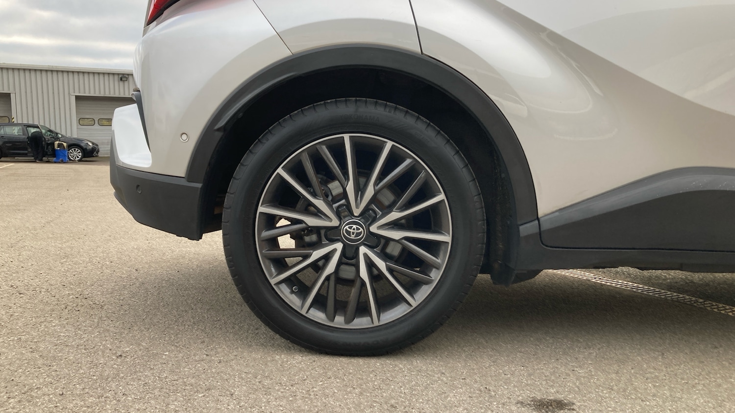 Used Toyota C-HR 2017 for sale - 77791466: Photo 18