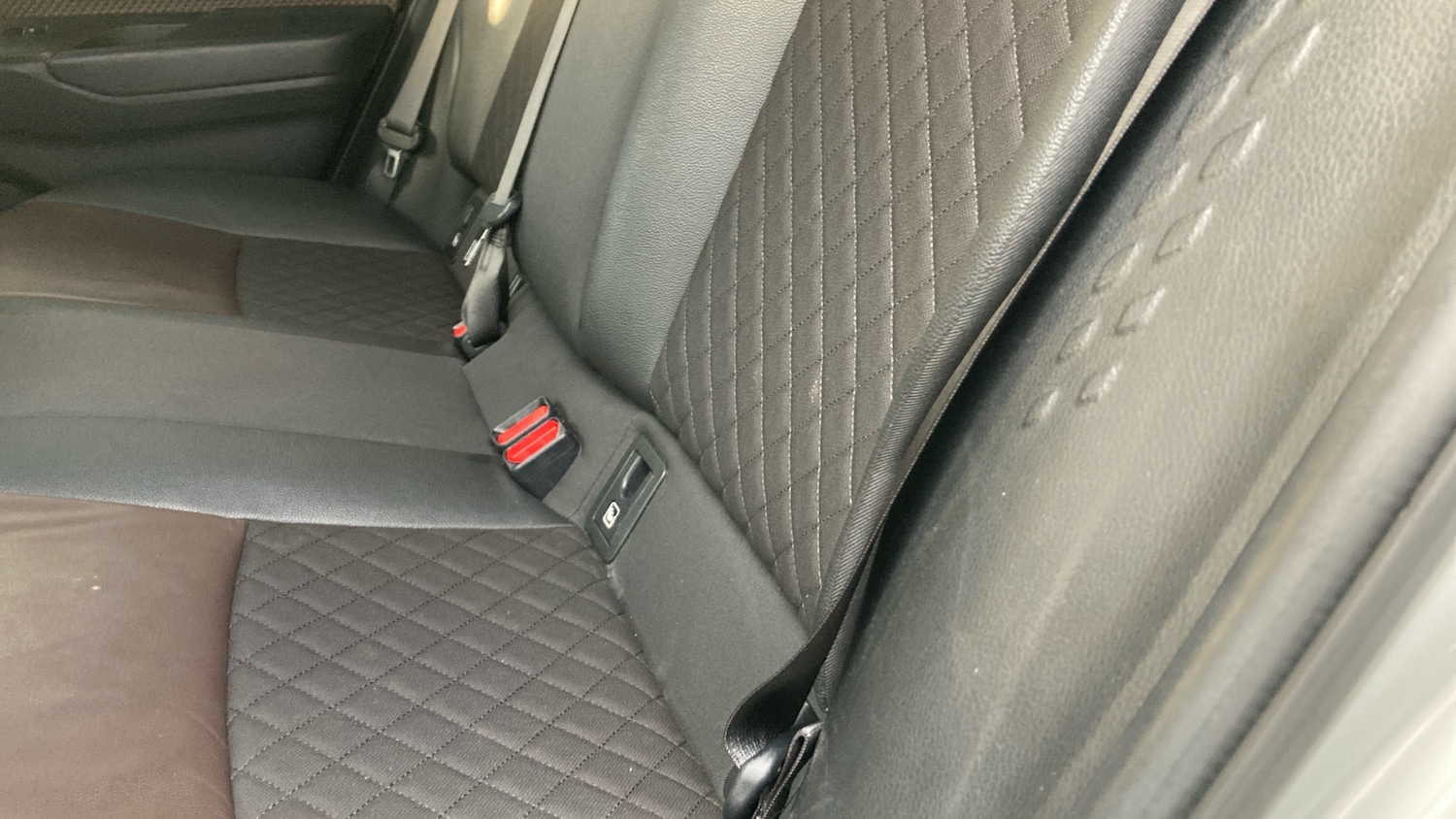 Used Toyota C-HR 2017 for sale - 77791466: Photo 22