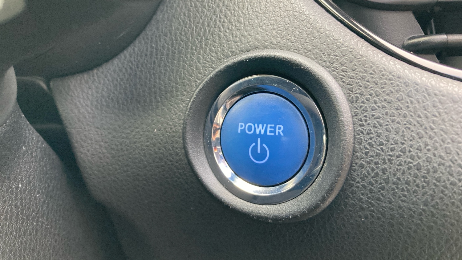 Used Toyota C-HR 2017 for sale - 77791466: Photo 35