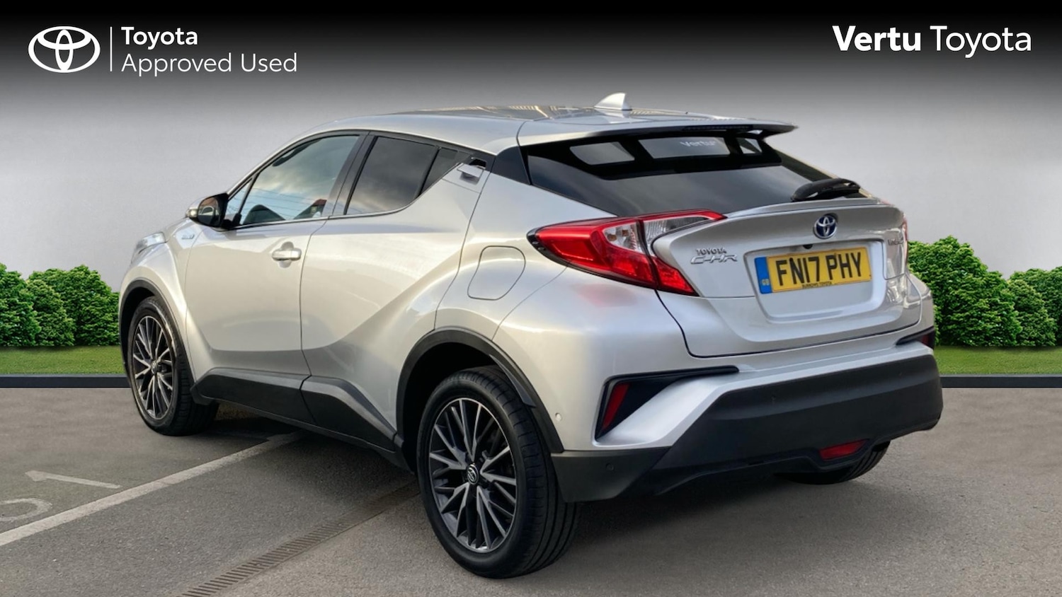 Used Toyota C-HR 2017 for sale - 77791466: Photo 4