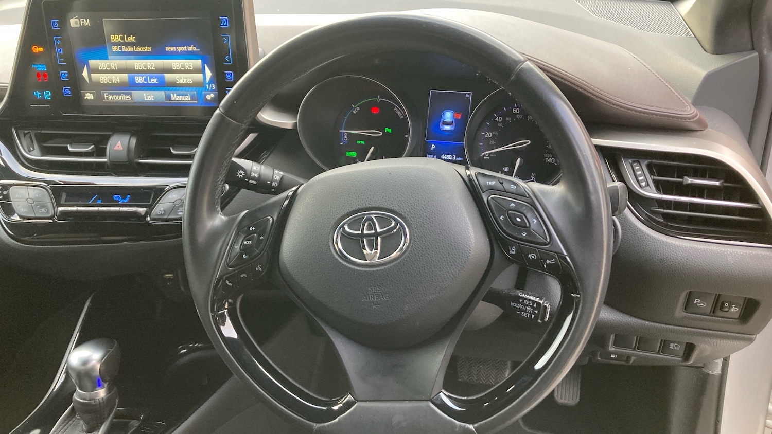Used Toyota C-HR 2017 for sale - 77791466: Photo 8