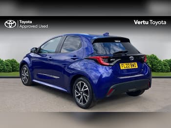 Used Toyota Yaris 2022 for sale - 79383795: Photo