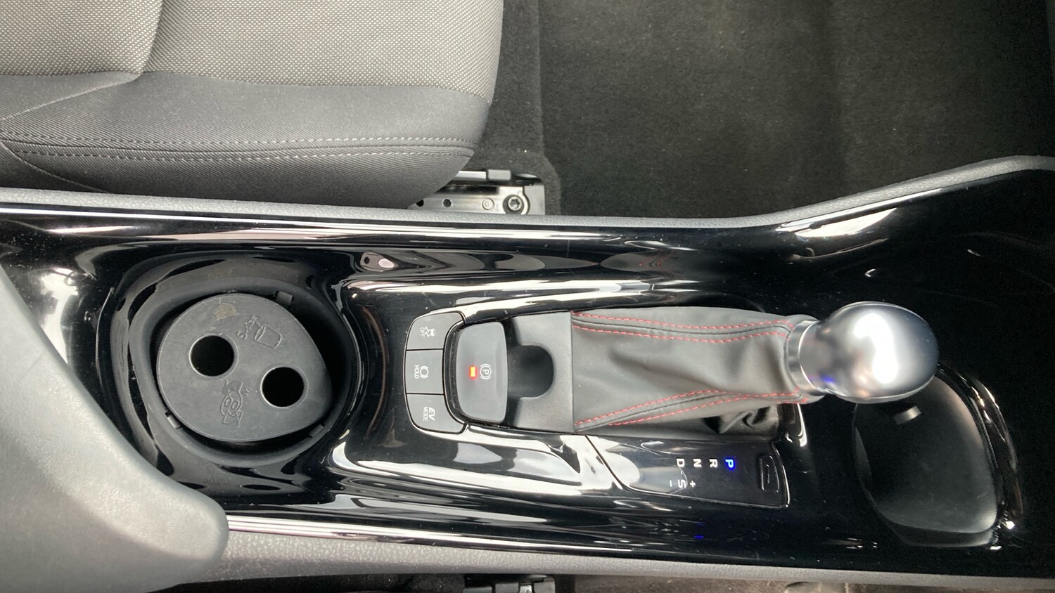 Used Toyota C-HR 2021 for sale - 76262766: Photo 39