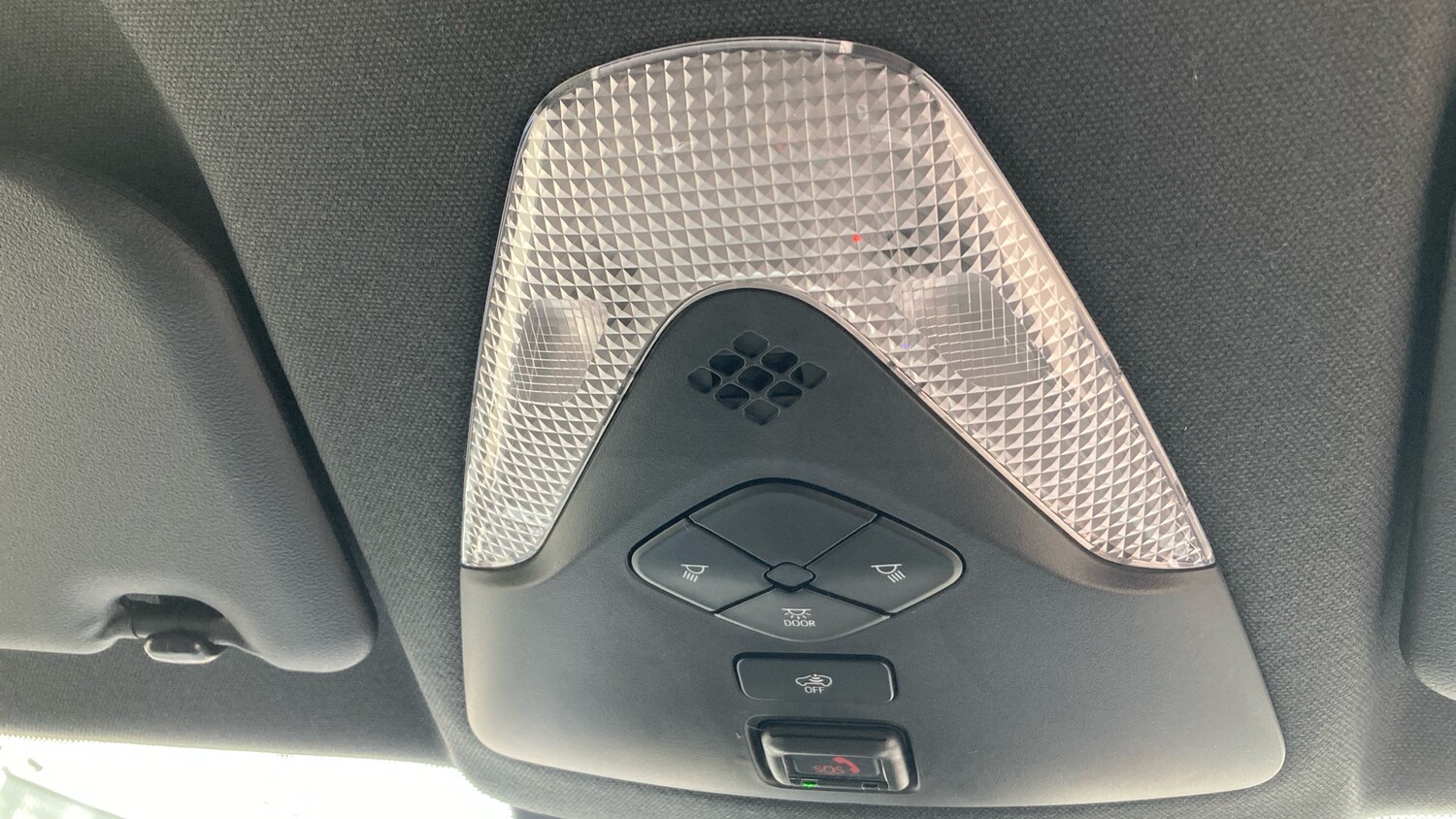 Used Toyota C-HR 2021 for sale - 76262766: Photo 40