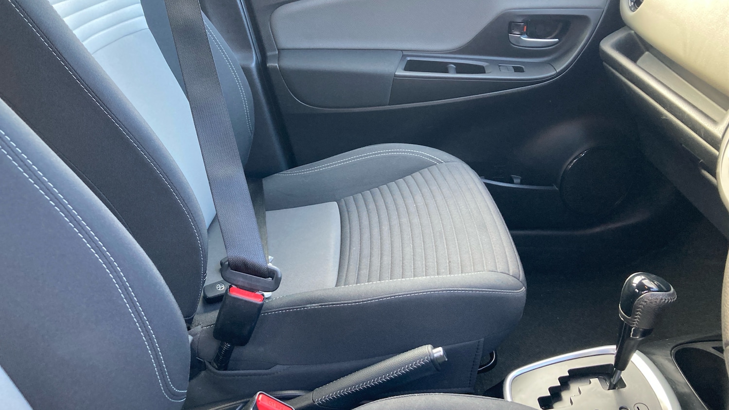 Used Toyota Yaris 2019 for sale - 76461257: Photo 34