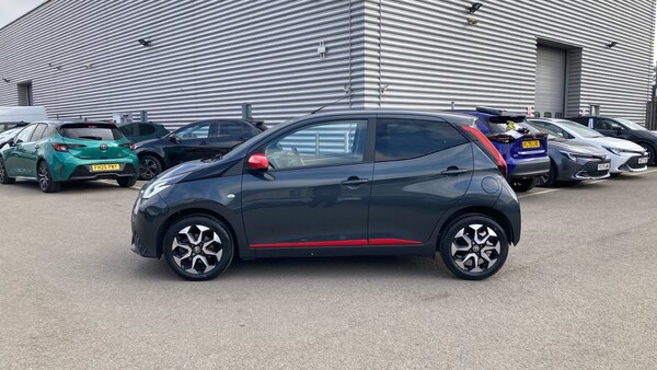 Used Toyota AYGO 2019 for sale - 76257582: Photo 17