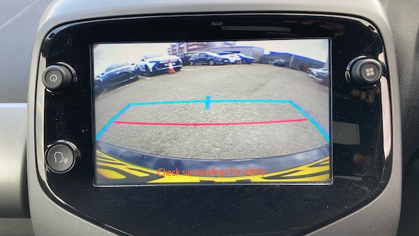 Used Toyota AYGO 2019 for sale - 76257582: Photo 28