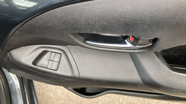 Used Toyota AYGO 2019 for sale - 76257582: Photo 30