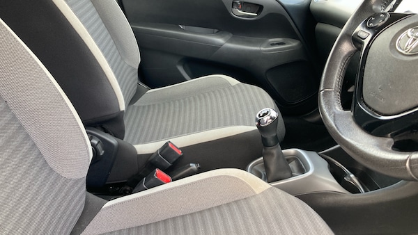 Used Toyota AYGO 2019 for sale - 76257582: Photo 33