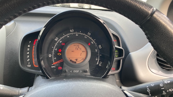Used Toyota AYGO 2019 for sale - 76257582: Photo 9