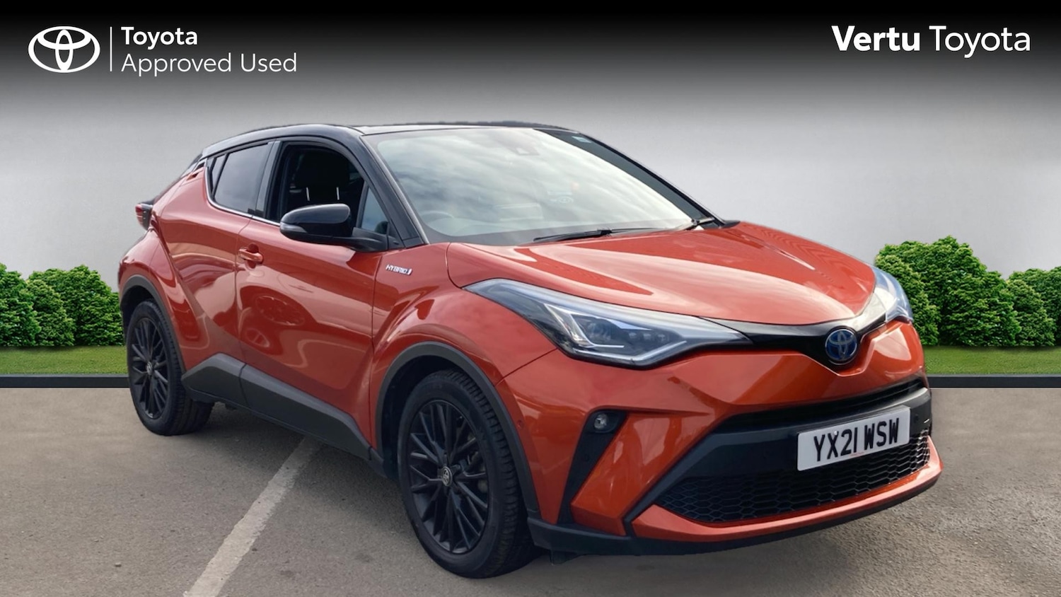 Used Toyota C-HR 2021 for sale - 76257567: Photo 1