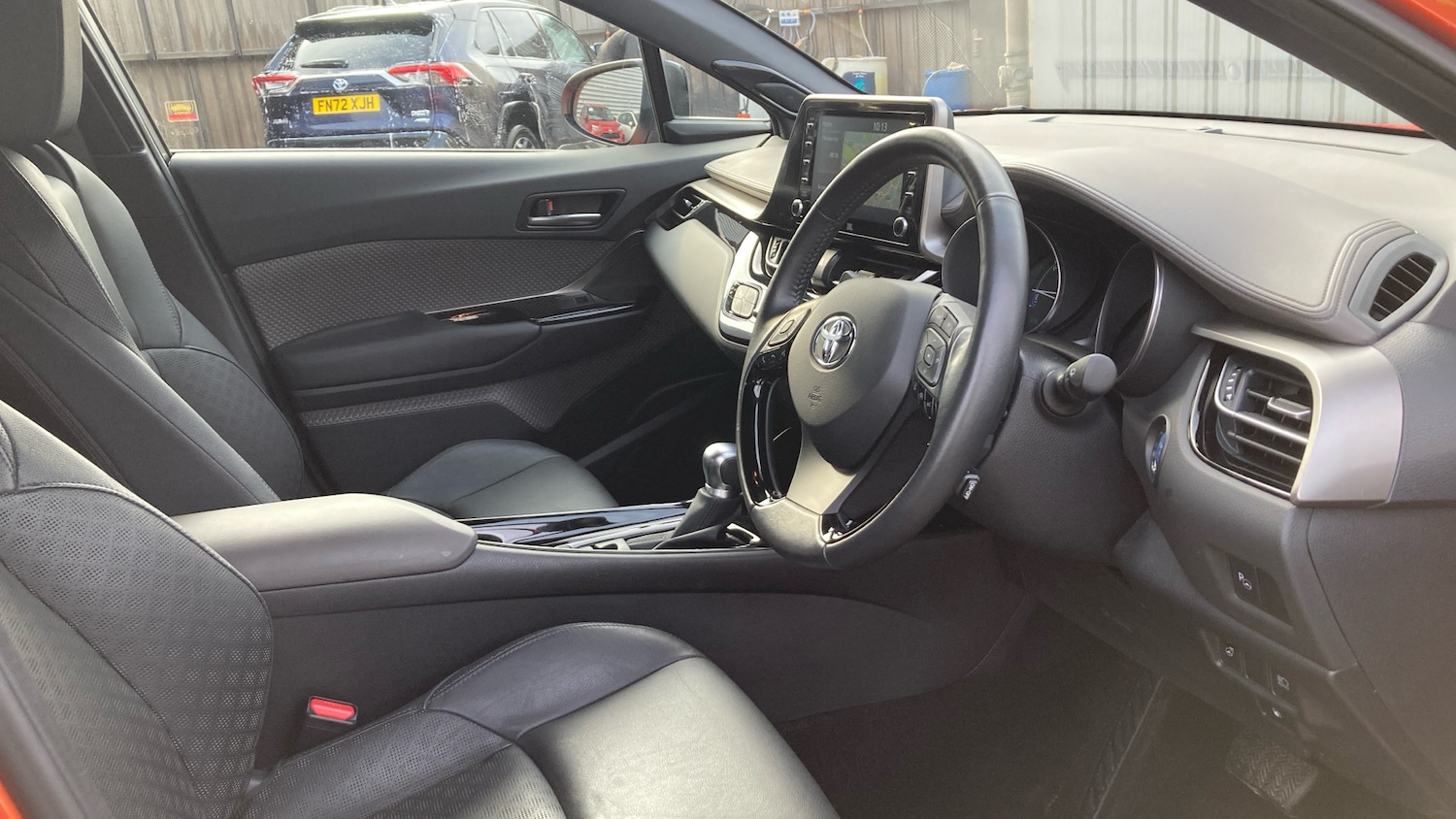 Used Toyota C-HR 2021 for sale - 76257567: Photo 11