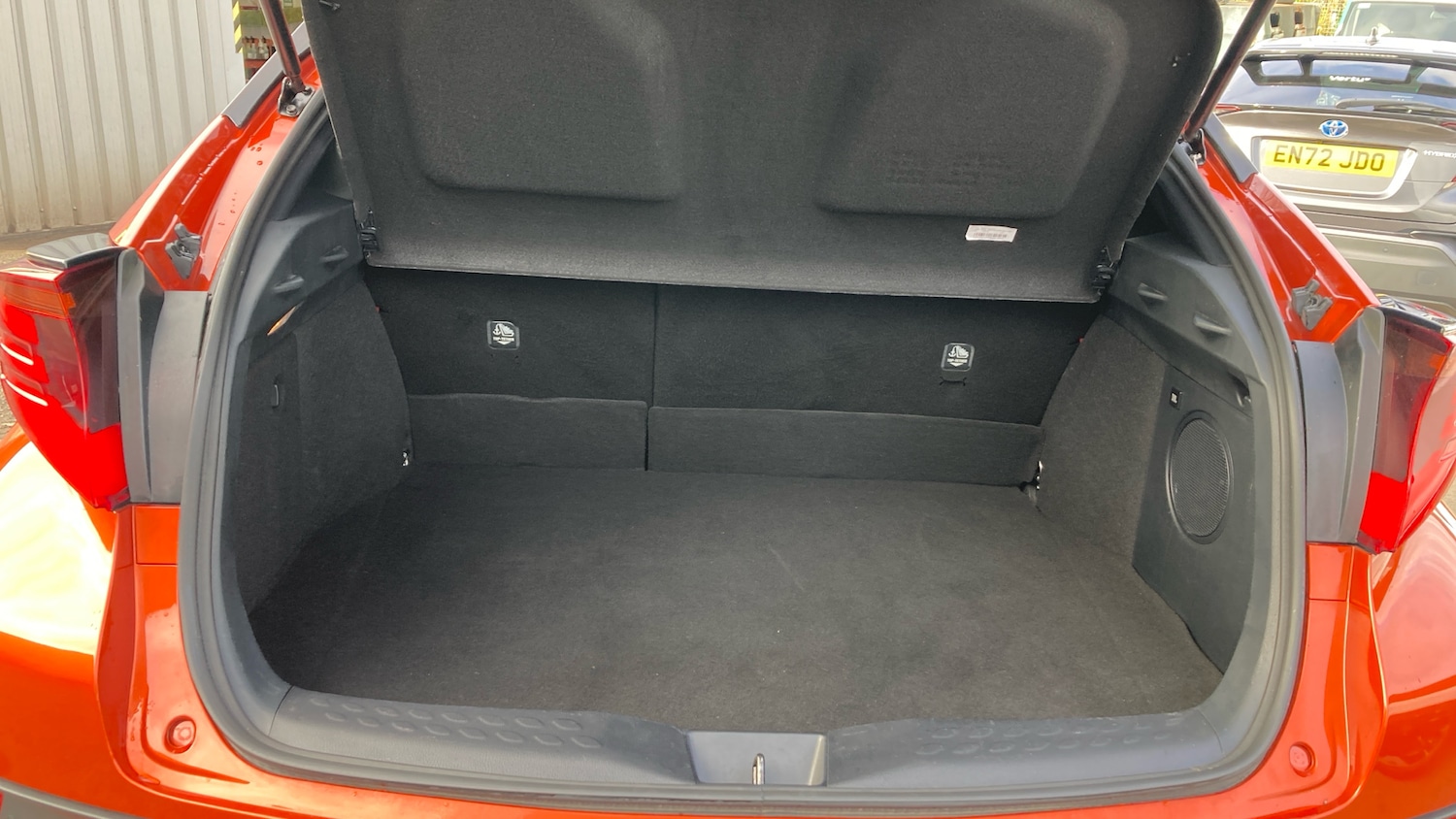 Used Toyota C-HR 2021 for sale - 76257567: Photo 14