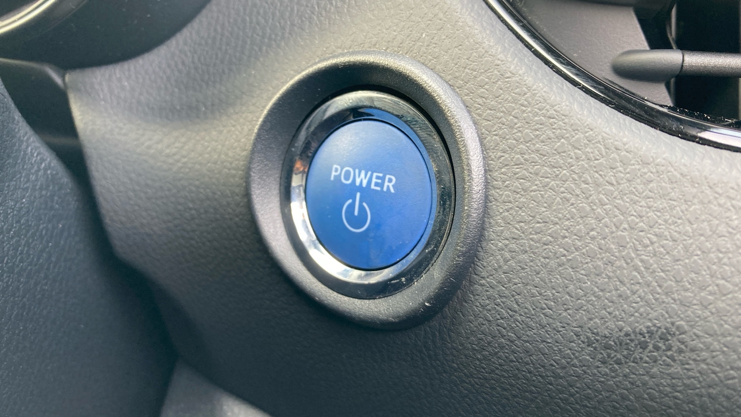 Used Toyota C-HR 2021 for sale - 76257567: Photo 41