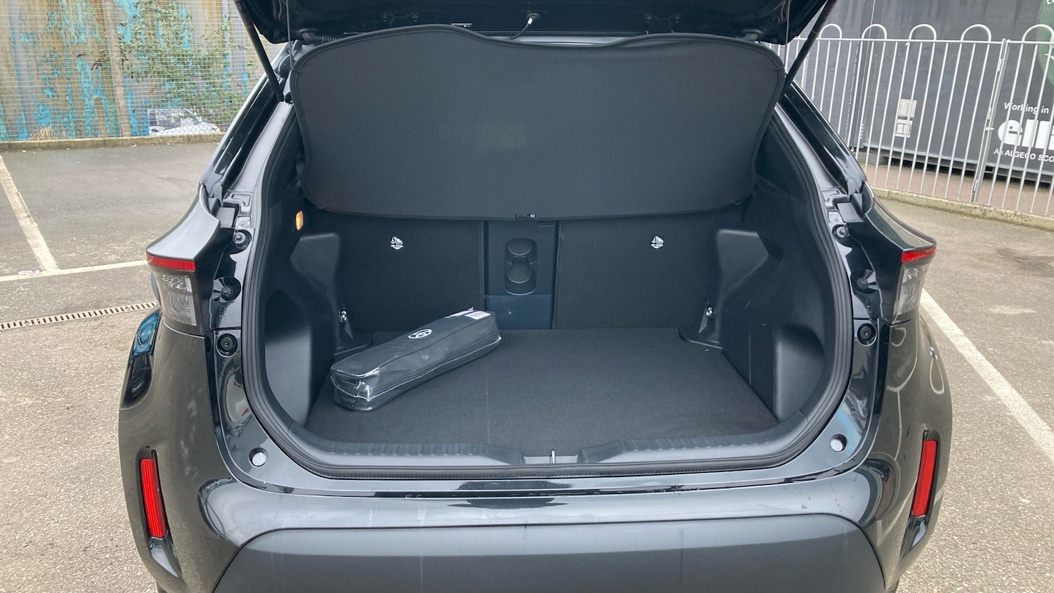 Used Toyota Yaris Cross 2025 for sale - 77450236: Photo 14