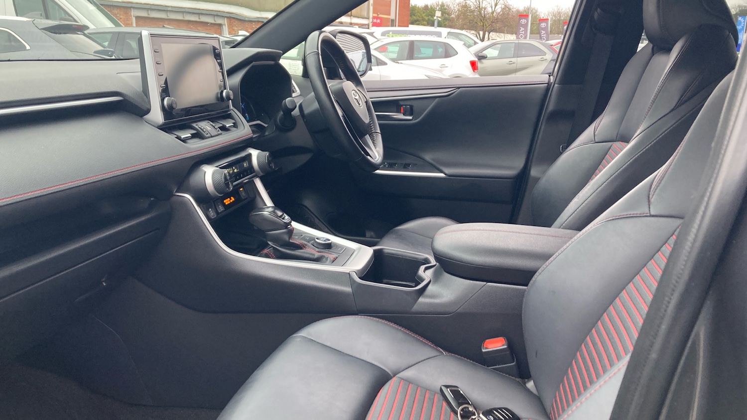 Used Toyota RAV4 2022 for sale - 77572633: Photo 10